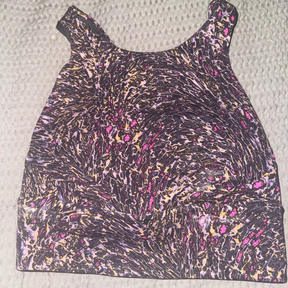 Lululemon high neck sports bra